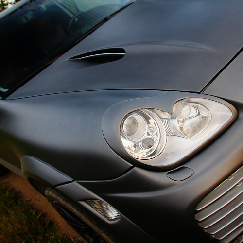 Накладки на передние фары для Porsche Cayenne 955